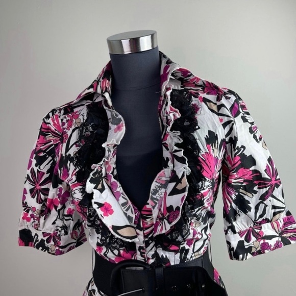 Bebe Floral Print Pink Multicolor Ruffle Layered Collar Belted V-Neck Blouse - Picture 2 of 11